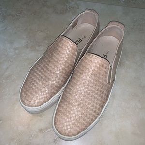 The Flexx slide-on